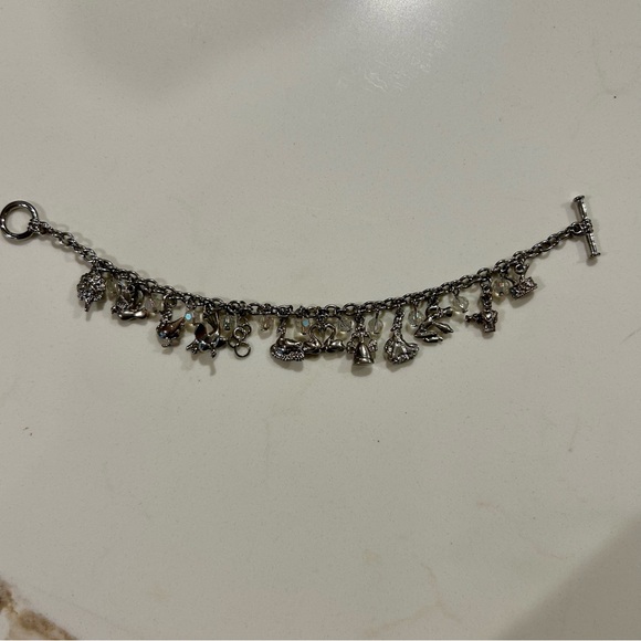 12 days of Christmas Silver tone Charm Bracelet - Picture 2 of 6